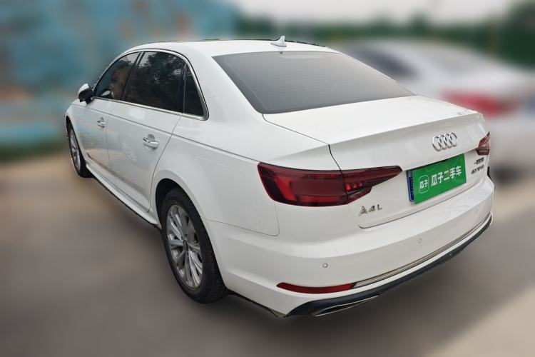 Used Audi A4L 2019 40 TFSI Ambition China VI Rear Left 45 Deg