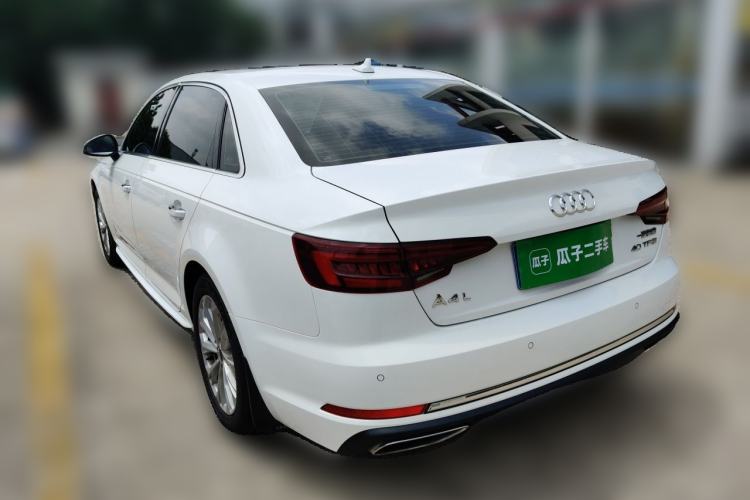 Used Audi A4L 2019 40 TFSI Ambition China VI Rear Left 45 Deg