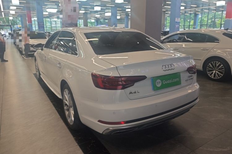 Used Audi A4L 2019 40 TFSI Fashion Edition China VI Emission Standard Rear Left 45 Deg