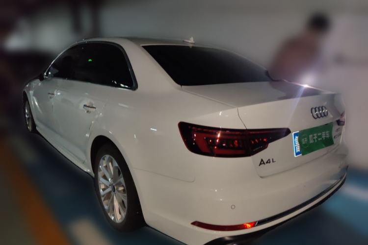 Used Audi A4L 2019 40 TFSI Ambition China VI Rear Left 45 Deg
