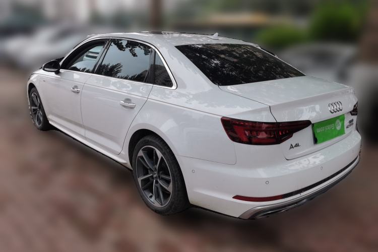 Used Audi A4L 2019 40 TFSI Fashion Edition China VI Emission Standard Rear Left 45 Deg