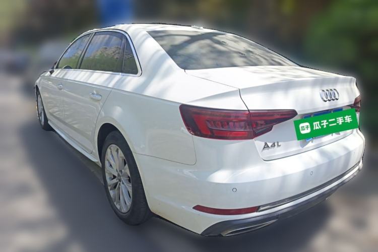 Used Audi A4L 2019 40 TFSI Ambition China VI Rear Left 45 Deg