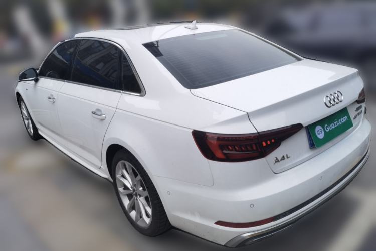 Used Audi A4L 2019 40 TFSI Fashion Edition China VI Emission Standard Rear Left 45 Deg