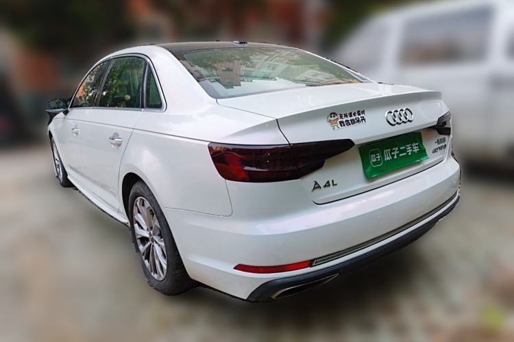 Used Audi A4L 2019 40 TFSI Ambition China VI Rear Left 45 Deg