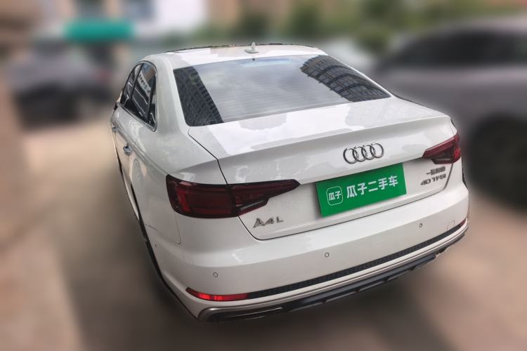 Used Audi A4L 2019 40 TFSI Fashion Edition China VI Emission Standard Rear Left 45 Deg