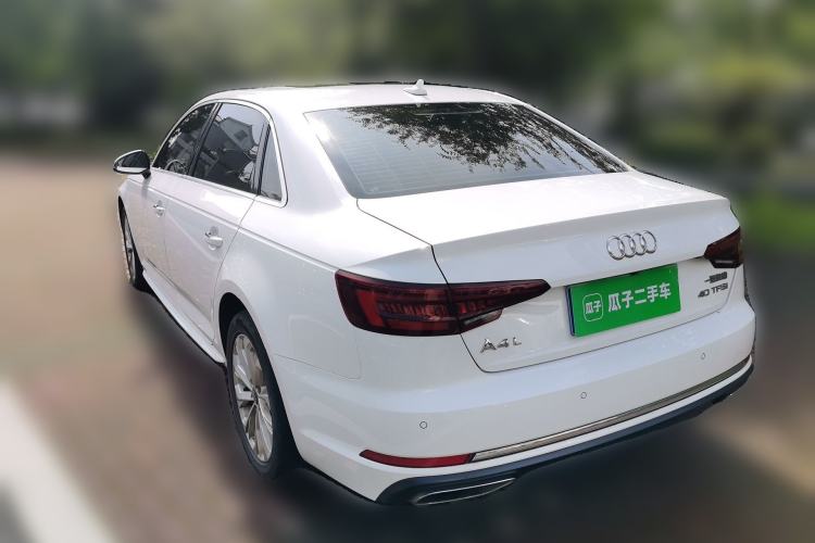 Used Audi A4L 2019 40 TFSI Ambition China VI Rear Left 45 Deg
