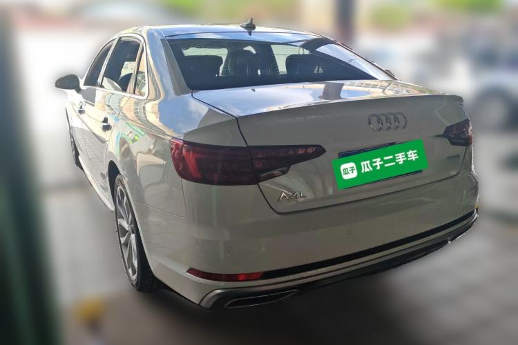Used Audi A4L 2019 40 TFSI Fashion Edition China VI Emission Standard Rear Left 45 Deg