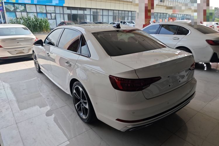 Used Audi A4L 2019 40 TFSI Fashion Edition China VI Emission Standard Rear Left 45 Deg