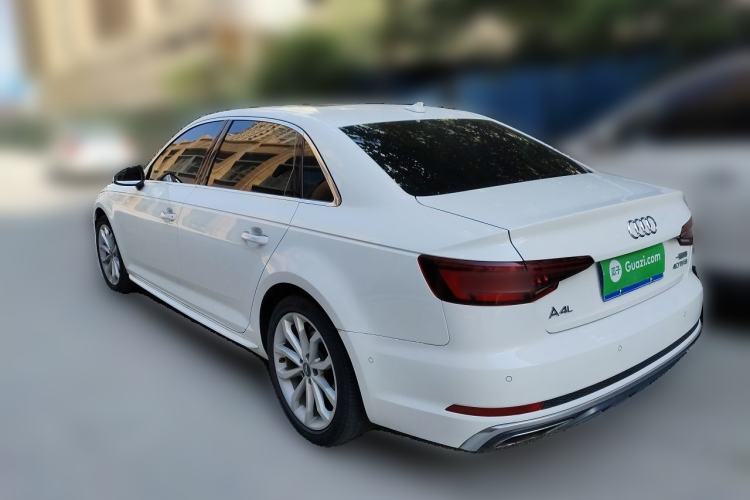 Used Audi A4L 2019 40 TFSI Fashion Edition China VI Emission Standard Rear Left 45 Deg