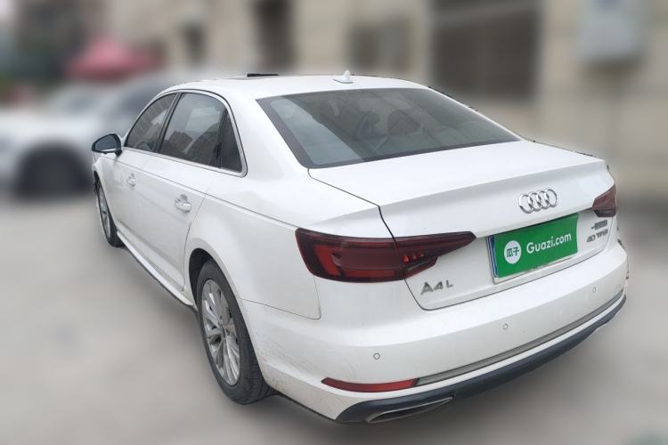 Used Audi A4L 2019 40 TFSI Ambition China VI Rear Left 45 Deg