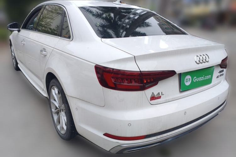 Used Audi A4L 2019 40 TFSI Fashion Edition China VI Emission Standard Rear Left 45 Deg