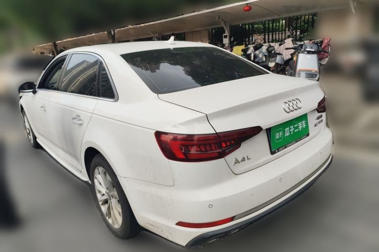 Used Audi A4L 2019 40 TFSI Ambition China VI Rear Left 45 Deg