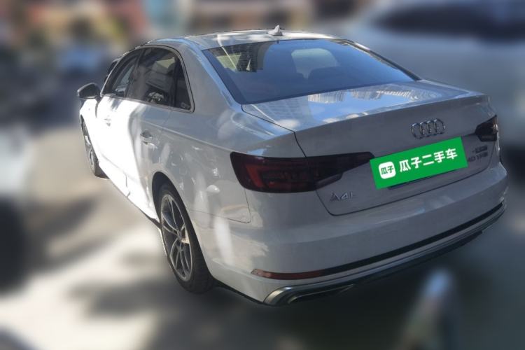 Used Audi A4L 2019 40 TFSI Fashion Edition China VI Emission Standard Rear Left 45 Deg