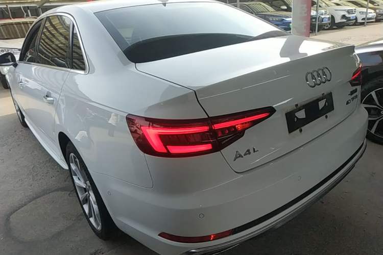 Used Audi A4L 2019 40 TFSI Fashion Version China V Rear Left 45 Deg