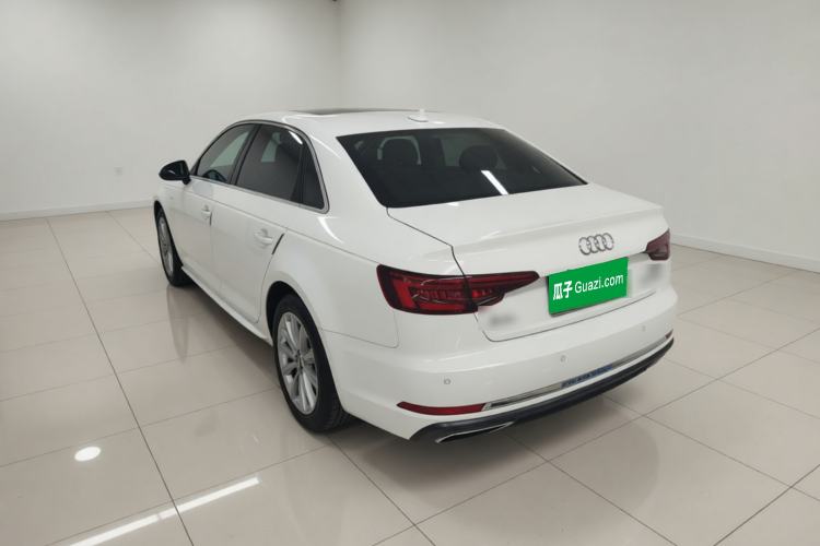 Used Audi A4L 2019 40 TFSI Ambition China VI Rear Left 45 Deg