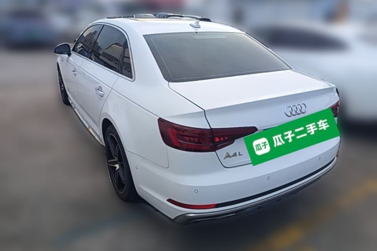 Used Audi A4L 2019 40 TFSI Fashion Edition China VI Emission Standard Rear Left 45 Deg