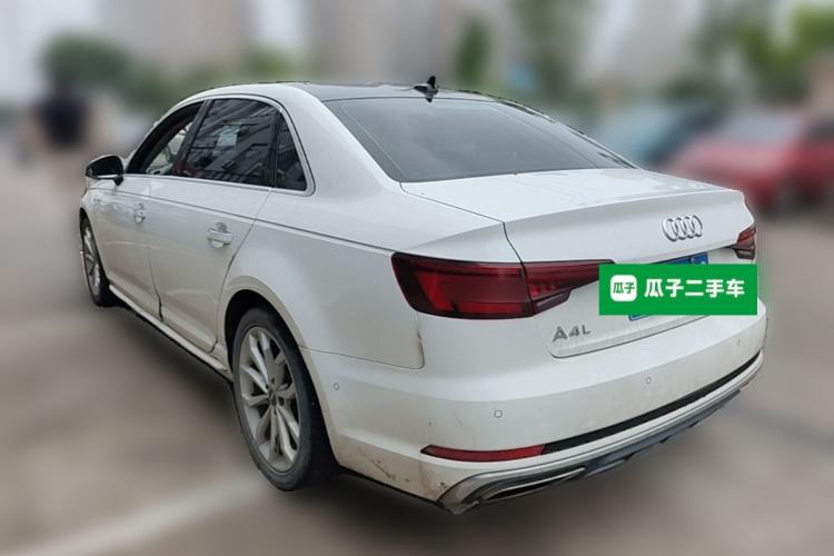 Used Audi A4L 2019 40 TFSI Fashion Edition China VI Emission Standard Rear Left 45 Deg
