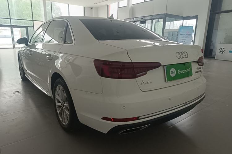 Used Audi A4L 2019 40 TFSI Ambition China VI Rear Left 45 Deg