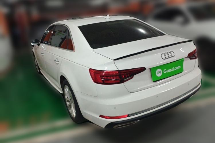 Used Audi A4L 2019 40 TFSI Ambition China VI Rear Left 45 Deg