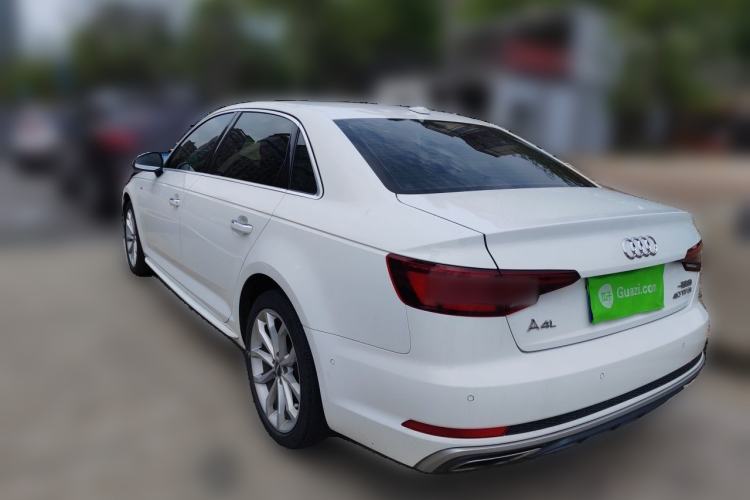 Used Audi A4L 2019 40 TFSI Fashion Edition China VI Emission Standard Rear Left 45 Deg