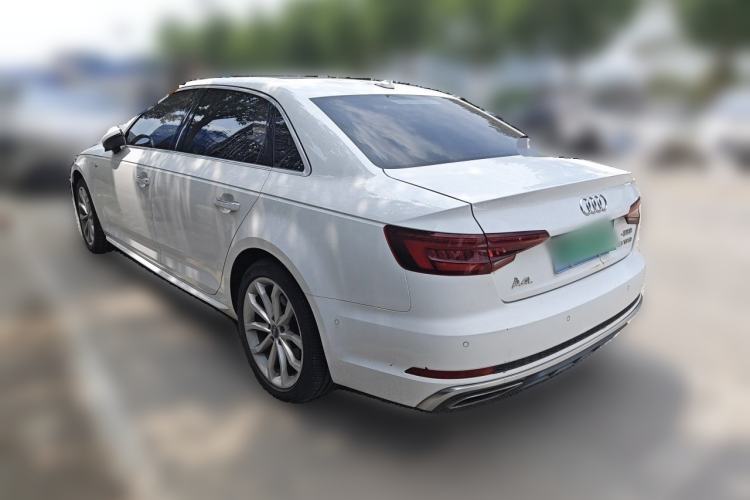 Used Audi A4L 2019 40 TFSI Fashion Edition China VI Emission Standard Rear Left 45 Deg