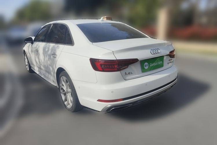 Used Audi A4L 2019 40 TFSI Fashion Edition China VI Emission Standard Rear Left 45 Deg