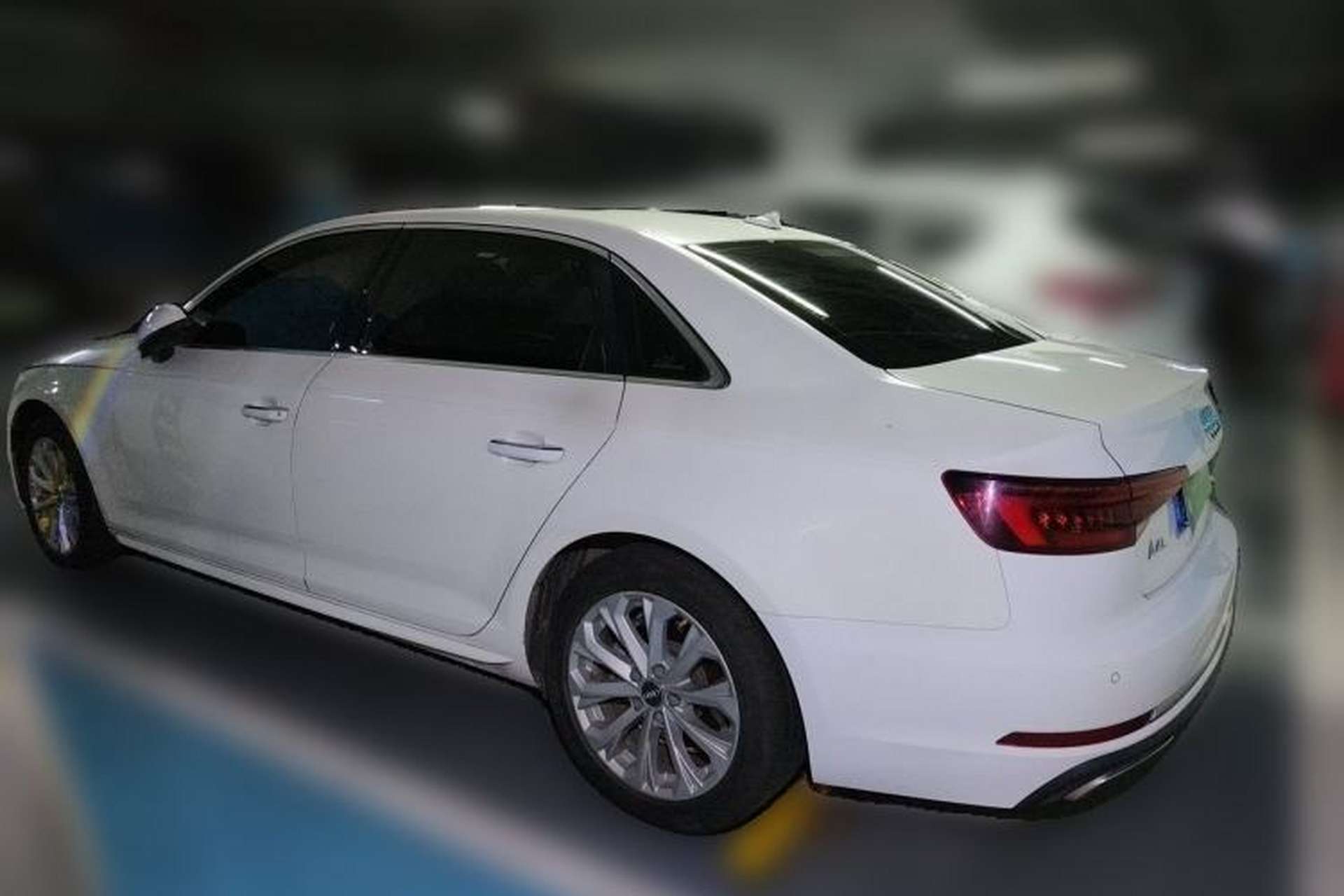 Used Audi A4L 2019 40 TFSI Ambition China VI Rear Left 45 Deg