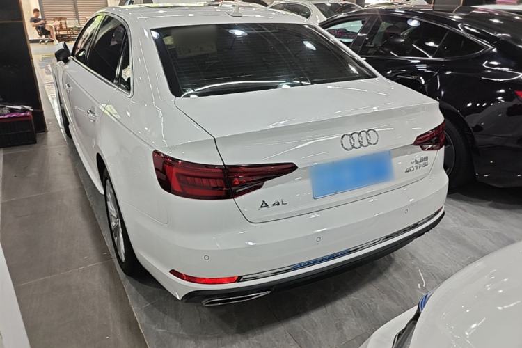 Used Audi A4L 2019 40 TFSI Ambition China VI Rear Left 45 Deg