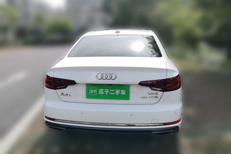 Used Audi A4L 2019 40 TFSI Ambition China VI Rear