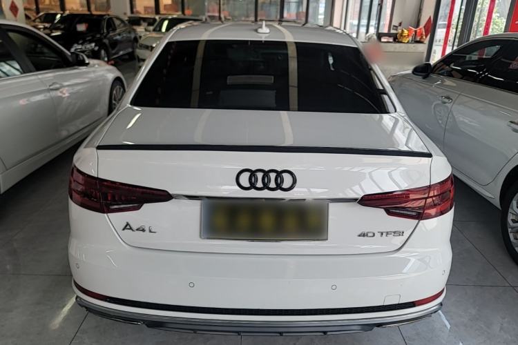 Used Audi A4L 2019 40 TFSI Fashion Edition China VI Emission Standard Rear