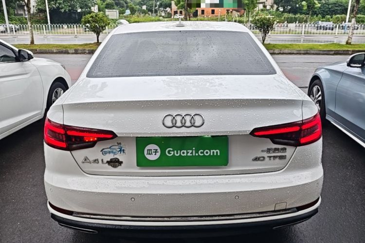 Used Audi A4L 2019 40 TFSI Ambition China VI Rear