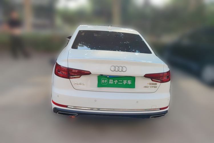 Used Audi A4L 2019 40 TFSI Ambition China VI Rear