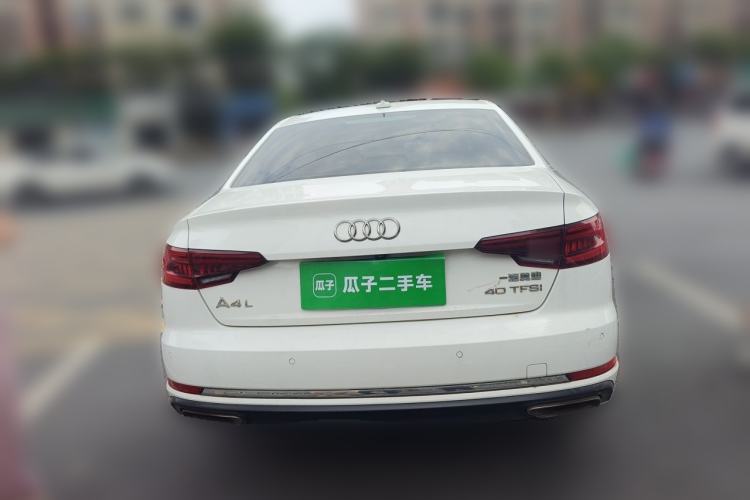 Used Audi A4L 2019 40 TFSI Ambition China VI Rear