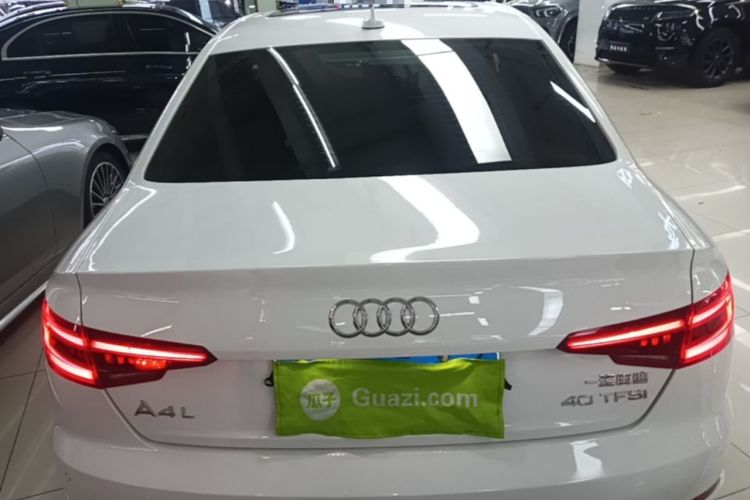 Used Audi A4L 2019 40 TFSI Ambition China VI Rear
