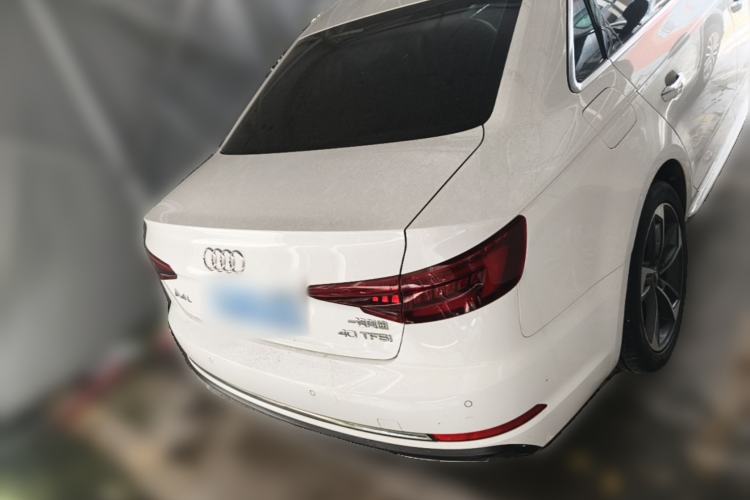Used Audi A4L 2019 40 TFSI Ambition China VI Rear