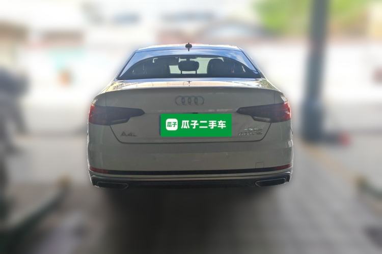 Used Audi A4L 2019 40 TFSI Fashion Edition China VI Emission Standard Rear