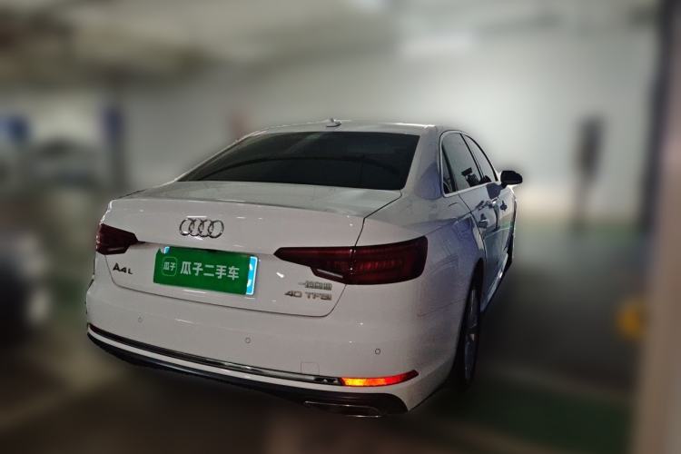 Used Audi A4L 2019 40 TFSI Ambition China VI Rear Right 45 Deg