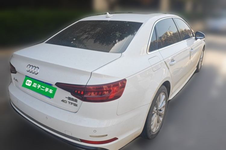 Used Audi A4L 2019 40 TFSI Ambition China VI Rear Right 45 Deg