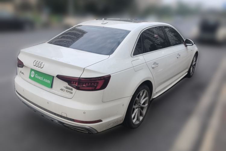 Used Audi A4L 2019 40 TFSI Fashion Edition China VI Emission Standard Rear Right 45 Deg