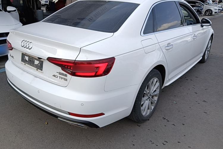 Used Audi A4L 2019 40 TFSI Ambition China VI Rear Right 45 Deg
