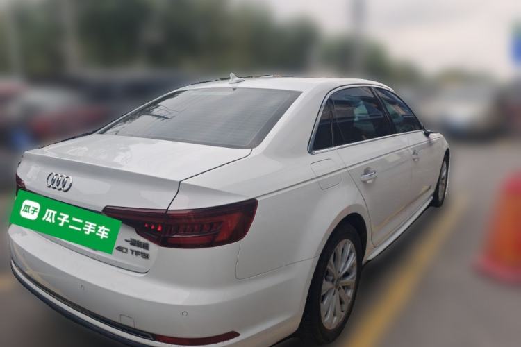 Used Audi A4L 2019 40 TFSI Ambition China VI Rear Right 45 Deg