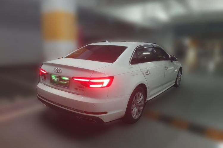 Used Audi A4L 2019 40 TFSI Ambition China VI Rear Right 45 Deg