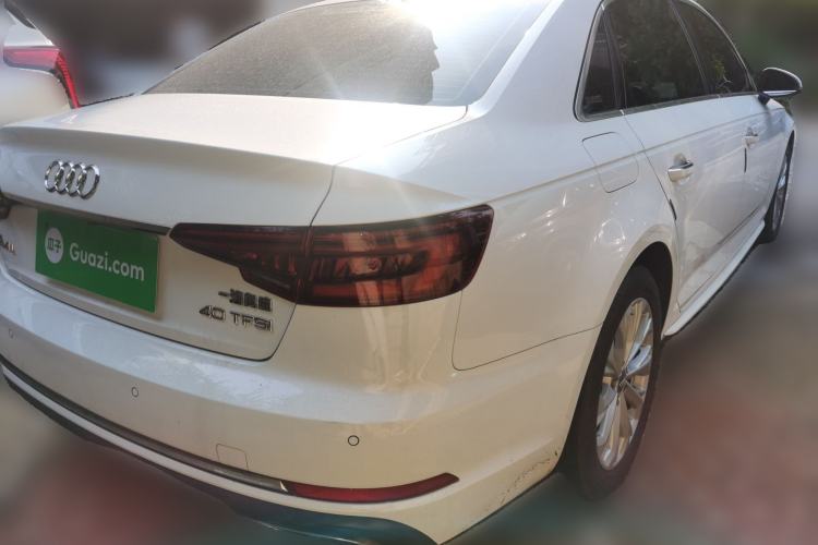 Used Audi A4L 2019 40 TFSI Ambition China VI Rear Right 45 Deg