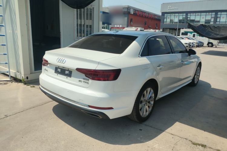 Used Audi A4L 2019 40 TFSI Ambition China VI Rear Right 45 Deg