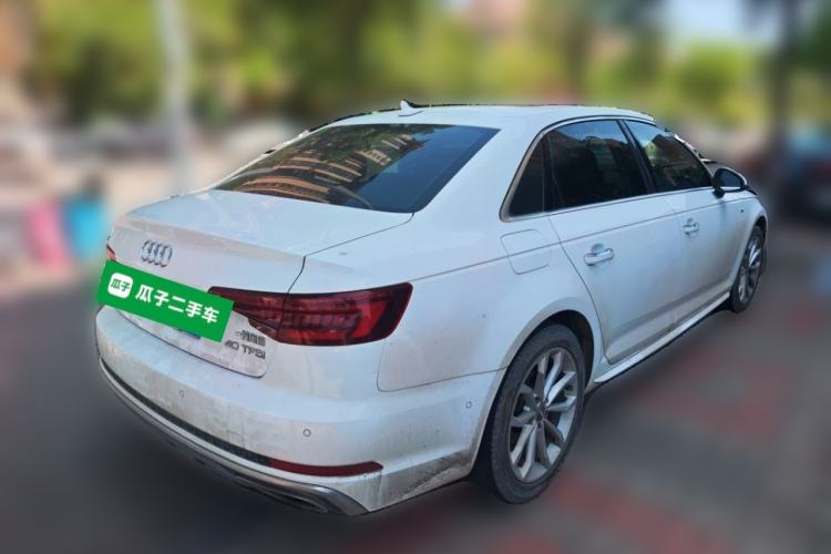 Used Audi A4L 2019 40 TFSI Fashion Edition China VI Emission Standard Rear Right 45 Deg