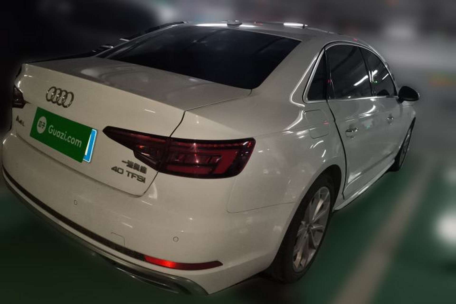 Used Audi A4L 2019 40 TFSI Fashion Edition China VI Emission Standard Rear Right 45 Deg