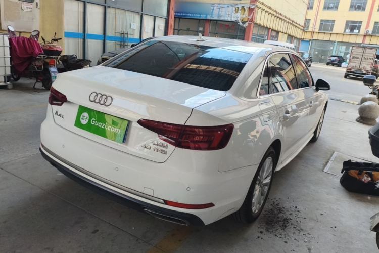 Used Audi A4L 2019 40 TFSI Ambition China VI Rear Right 45 Deg
