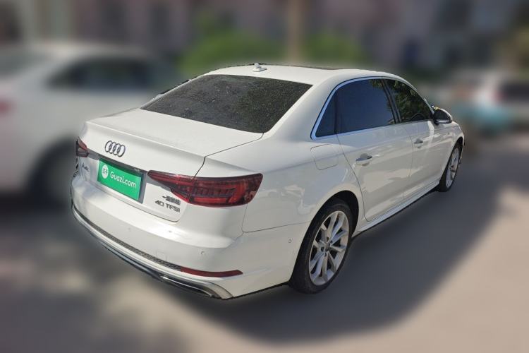 Used Audi A4L 2019 40 TFSI Fashion Edition China VI Emission Standard Rear Right 45 Deg