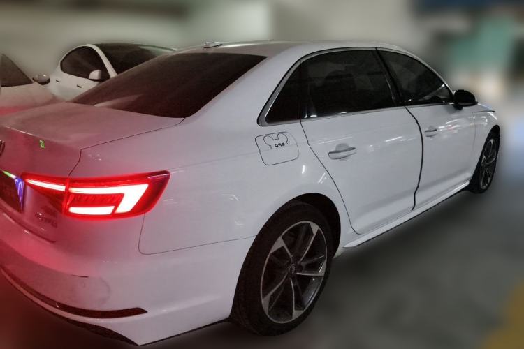 Used Audi A4L 2019 40 TFSI Ambition China VI Rear Right 45 Deg