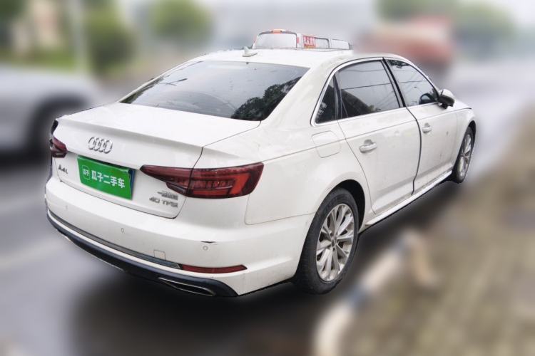 Used Audi A4L 2019 40 TFSI Ambition China VI Rear Right 45 Deg